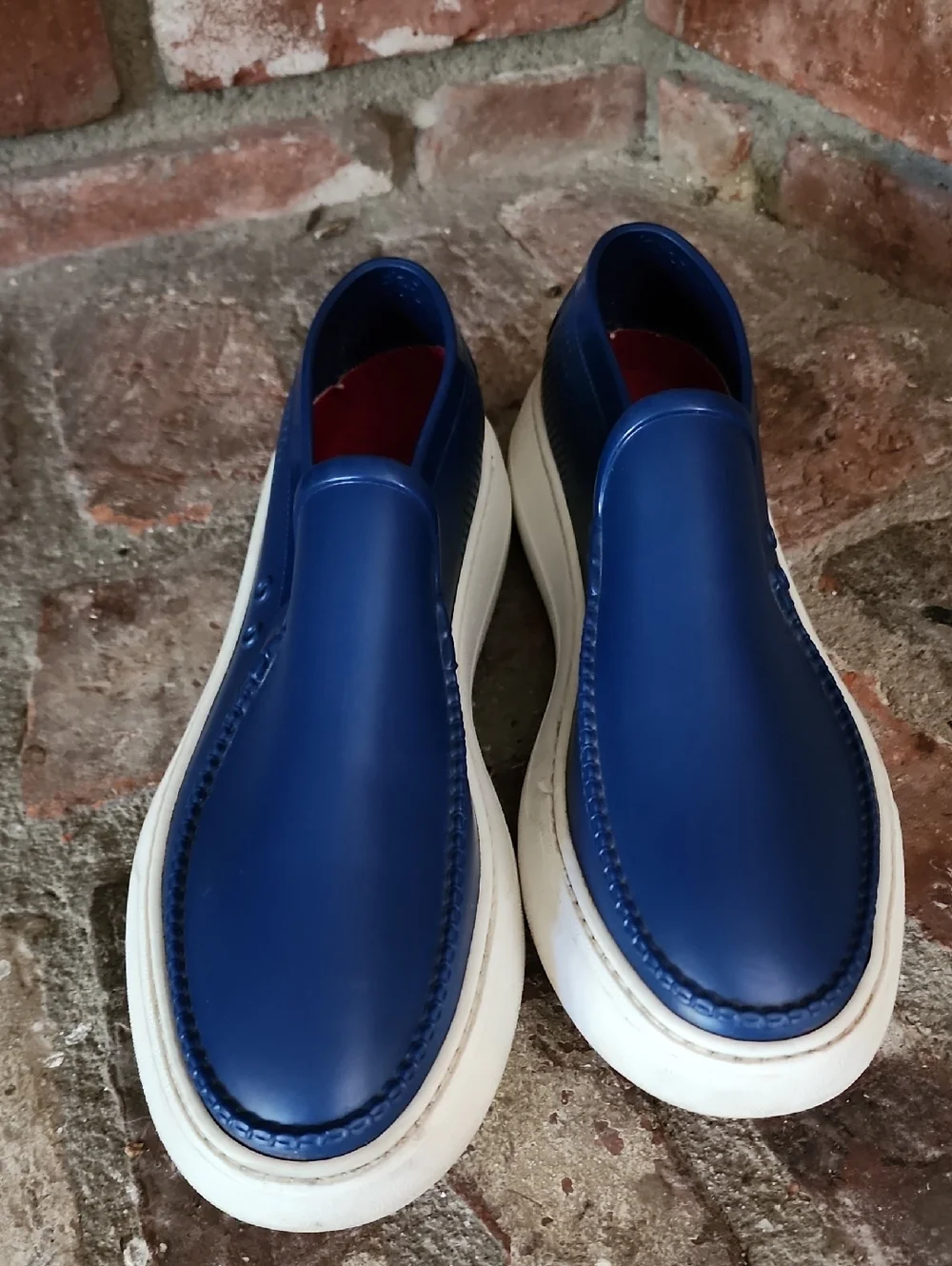 Salvatore Ferragamo Fury 2.0 Blue Slip-On Sneakers Luxury Casual Loafers